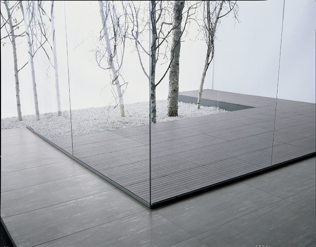 Sample image Sample image
